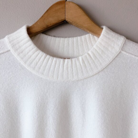 Free People  sweater Phoebe Pull Over sweater white oversized sweater medium - Picture 7 of 16